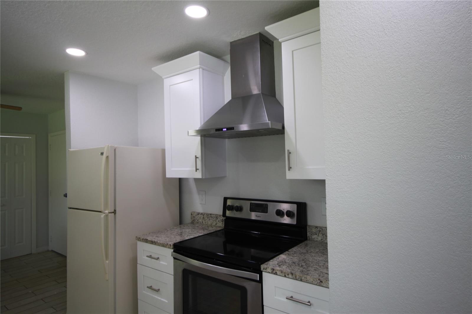 Image 4 of 14 For 1416 Osceola Park Drive