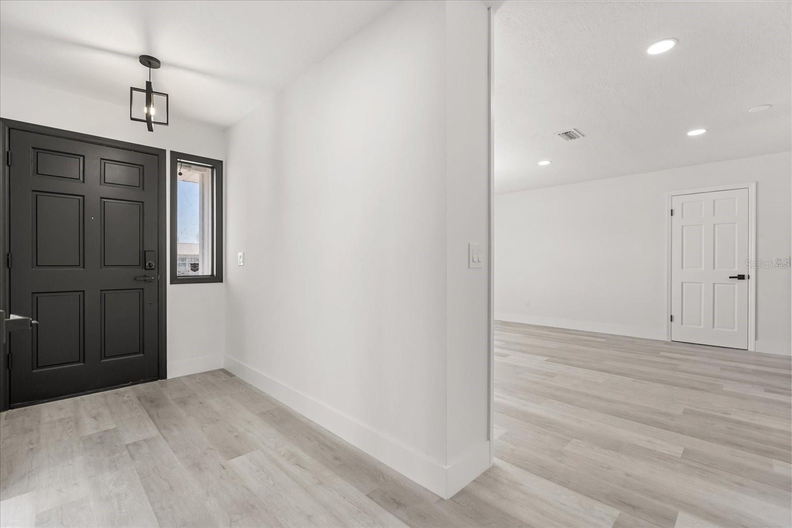 Image 3 of 53 For 918 Atmore Circle