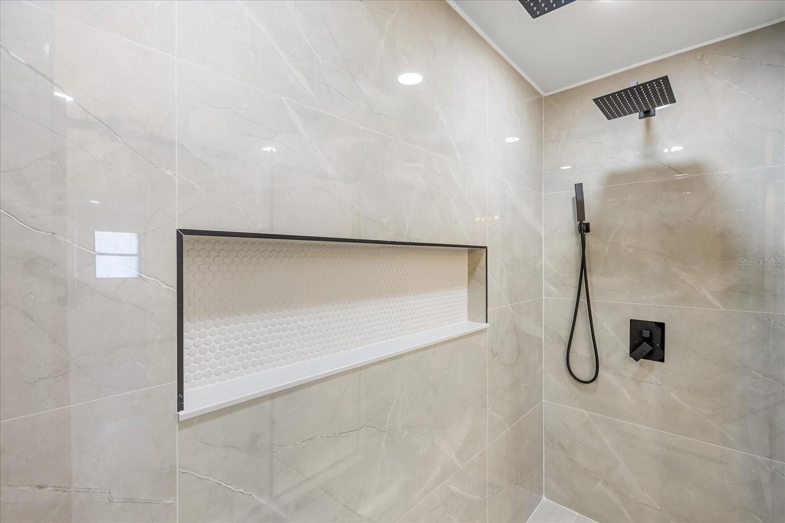 Image 43 of 53 For 918 Atmore Circle