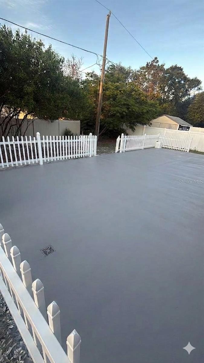 Image 45 of 53 For 918 Atmore Circle