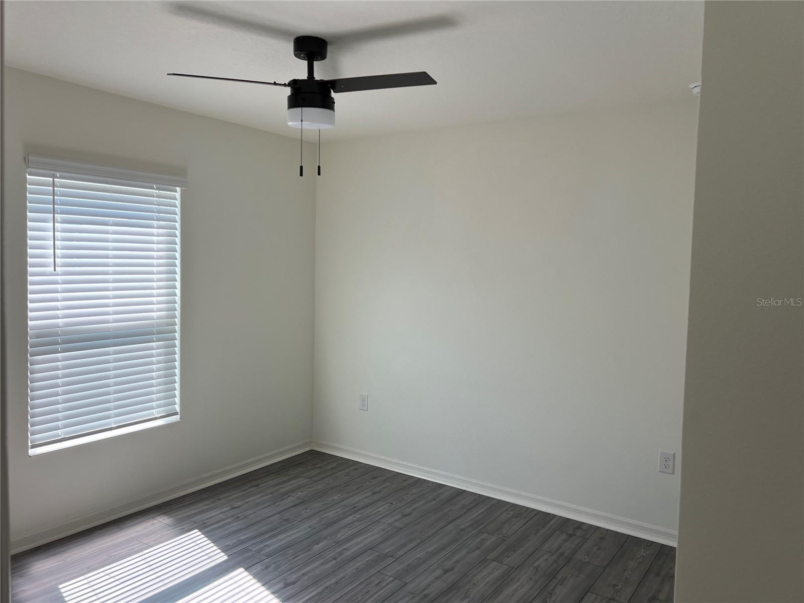 Image 17 of 29 For 3838 Whitetail Court