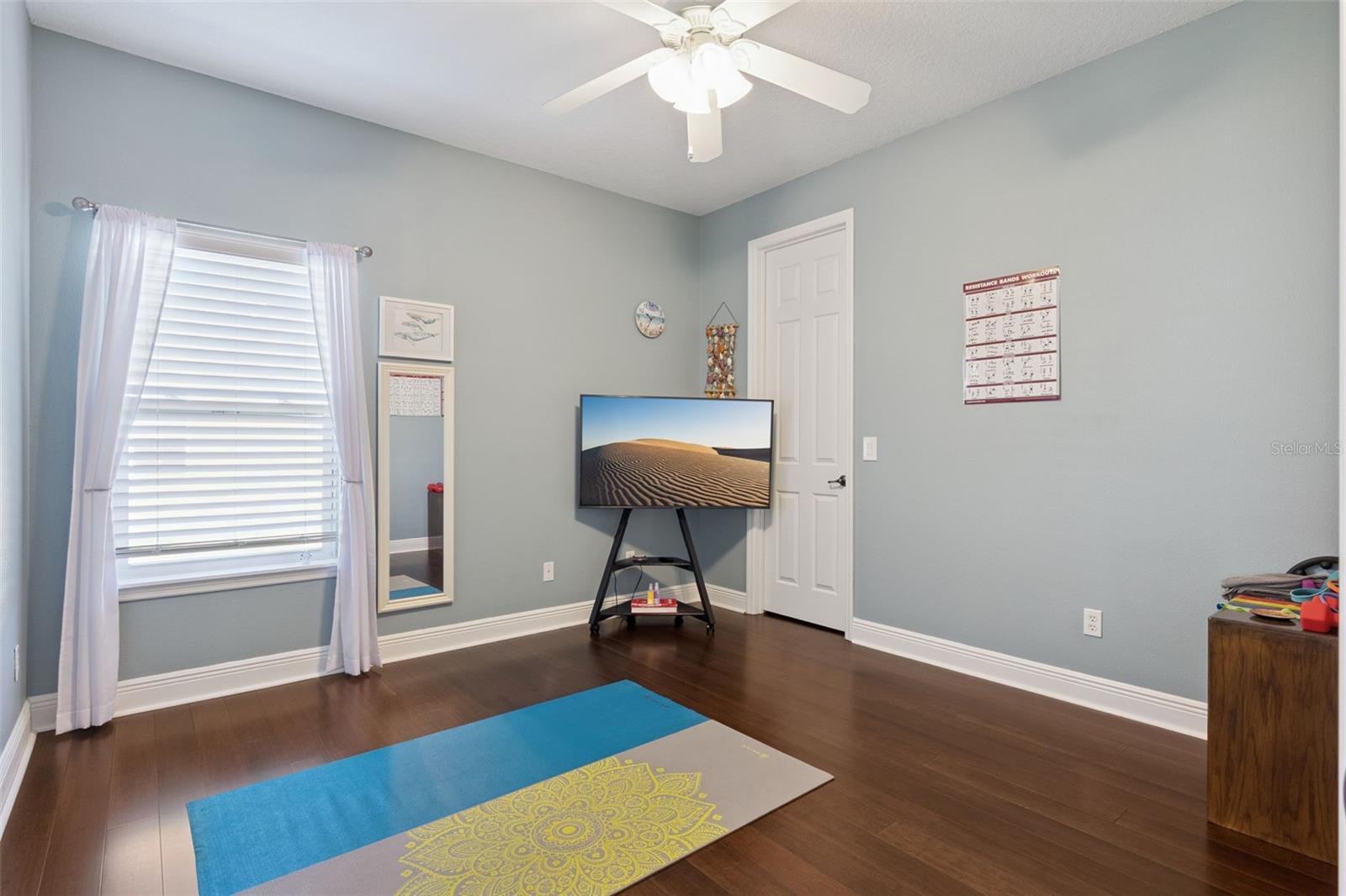 Image 38 of 70 For 3918 Safflower Terrace