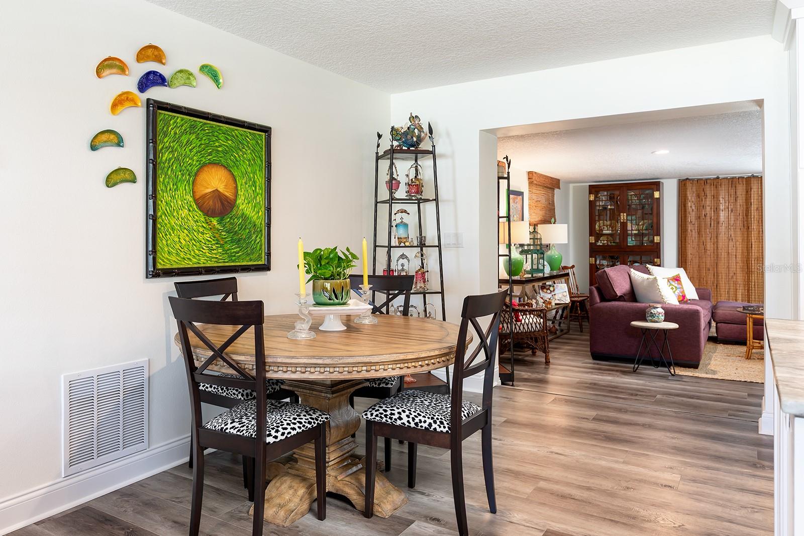 Image 13 of 48 For 2415 Eaton Lane