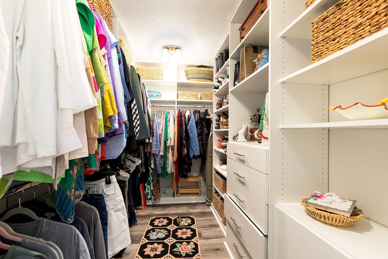 Image 22 of 48 For 2415 Eaton Lane