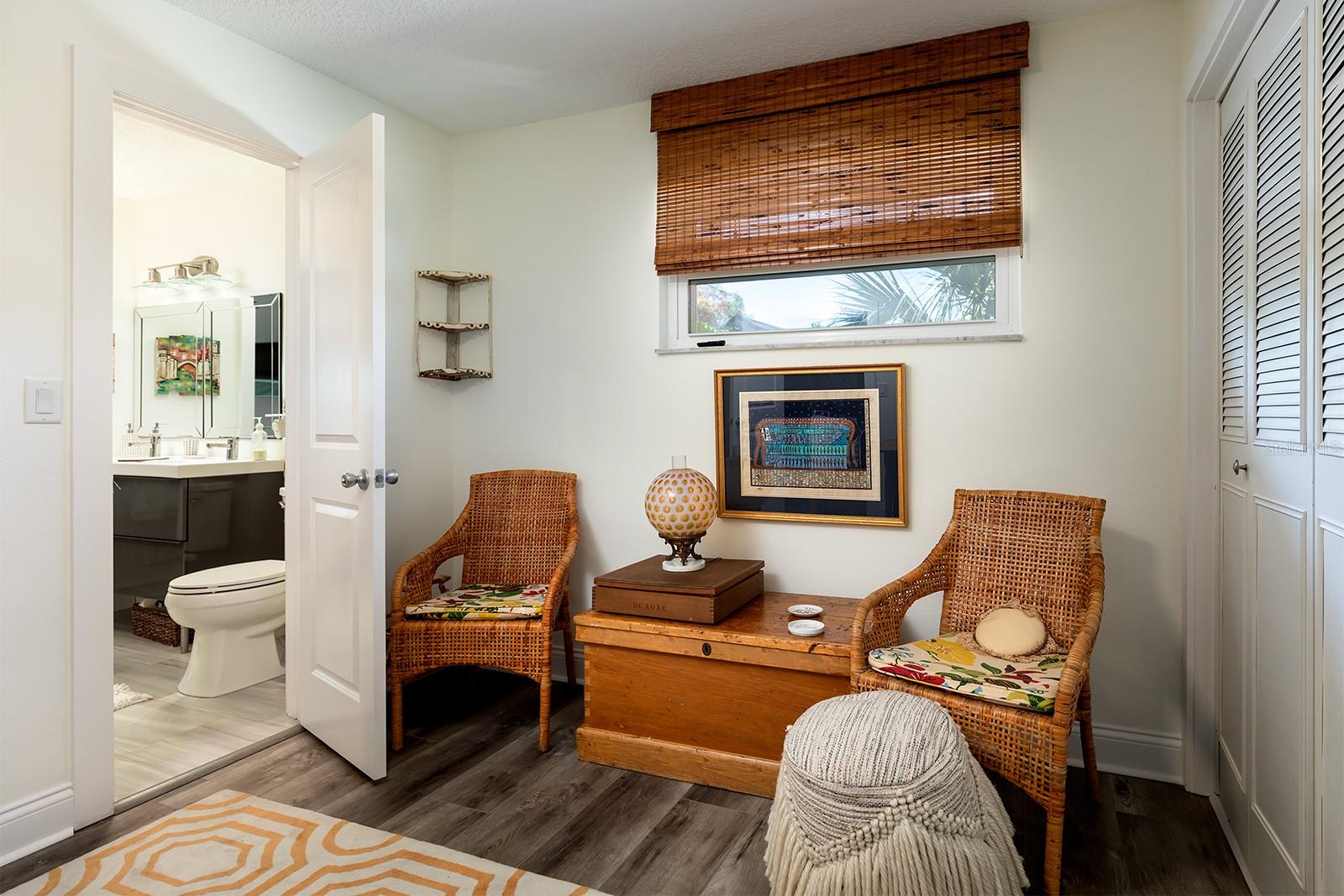 Image 24 of 48 For 2415 Eaton Lane