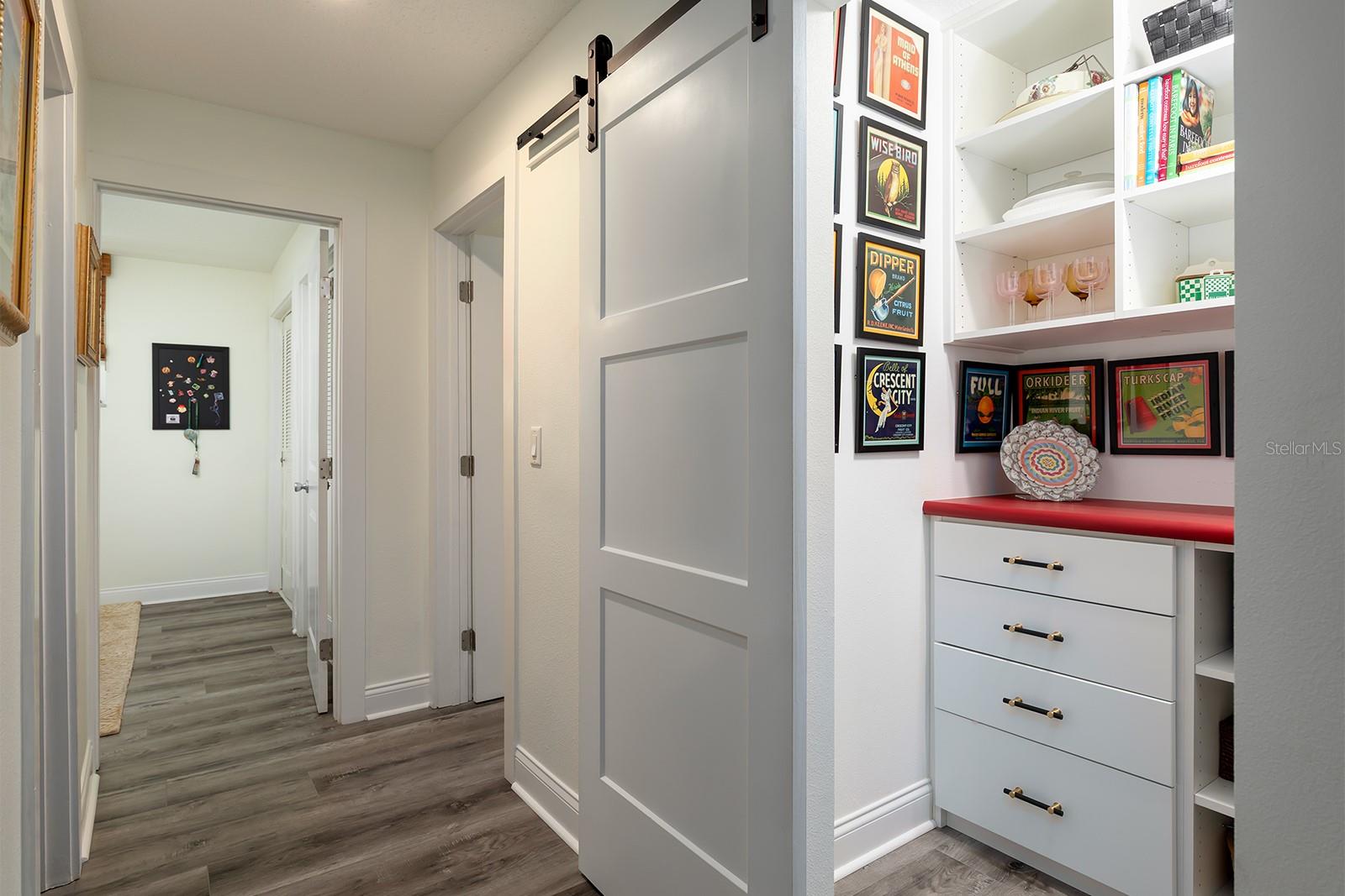 Image 32 of 48 For 2415 Eaton Lane