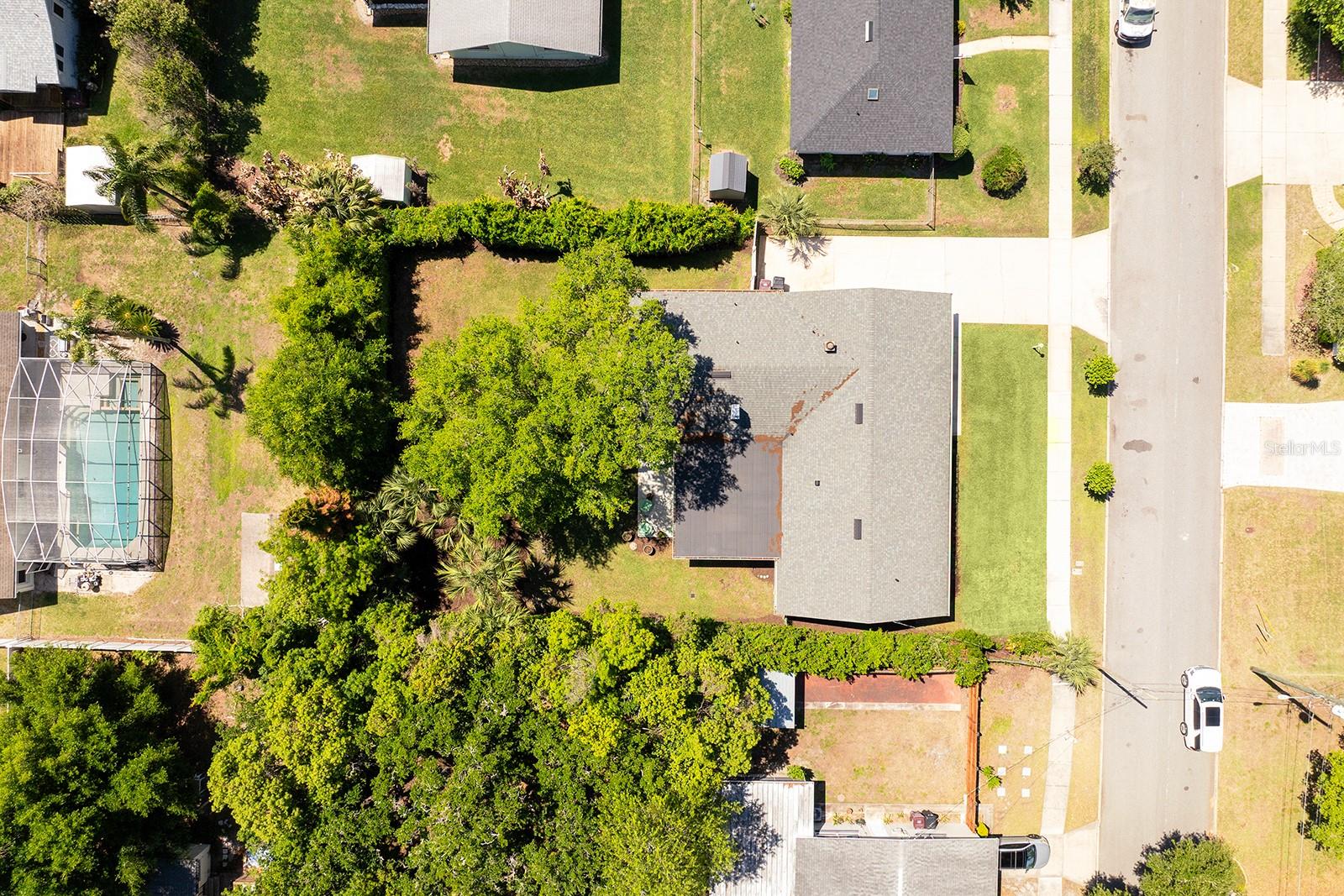 Image 44 of 48 For 2415 Eaton Lane