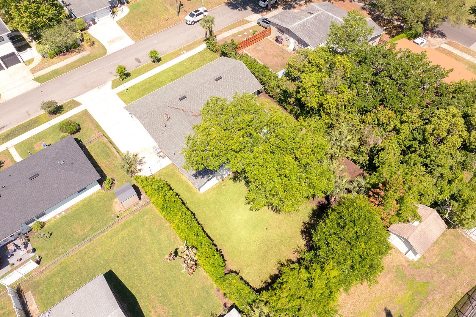 Image 47 of 48 For 2415 Eaton Lane