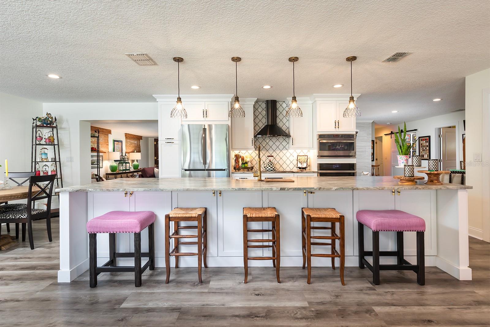 Image 7 of 48 For 2415 Eaton Lane