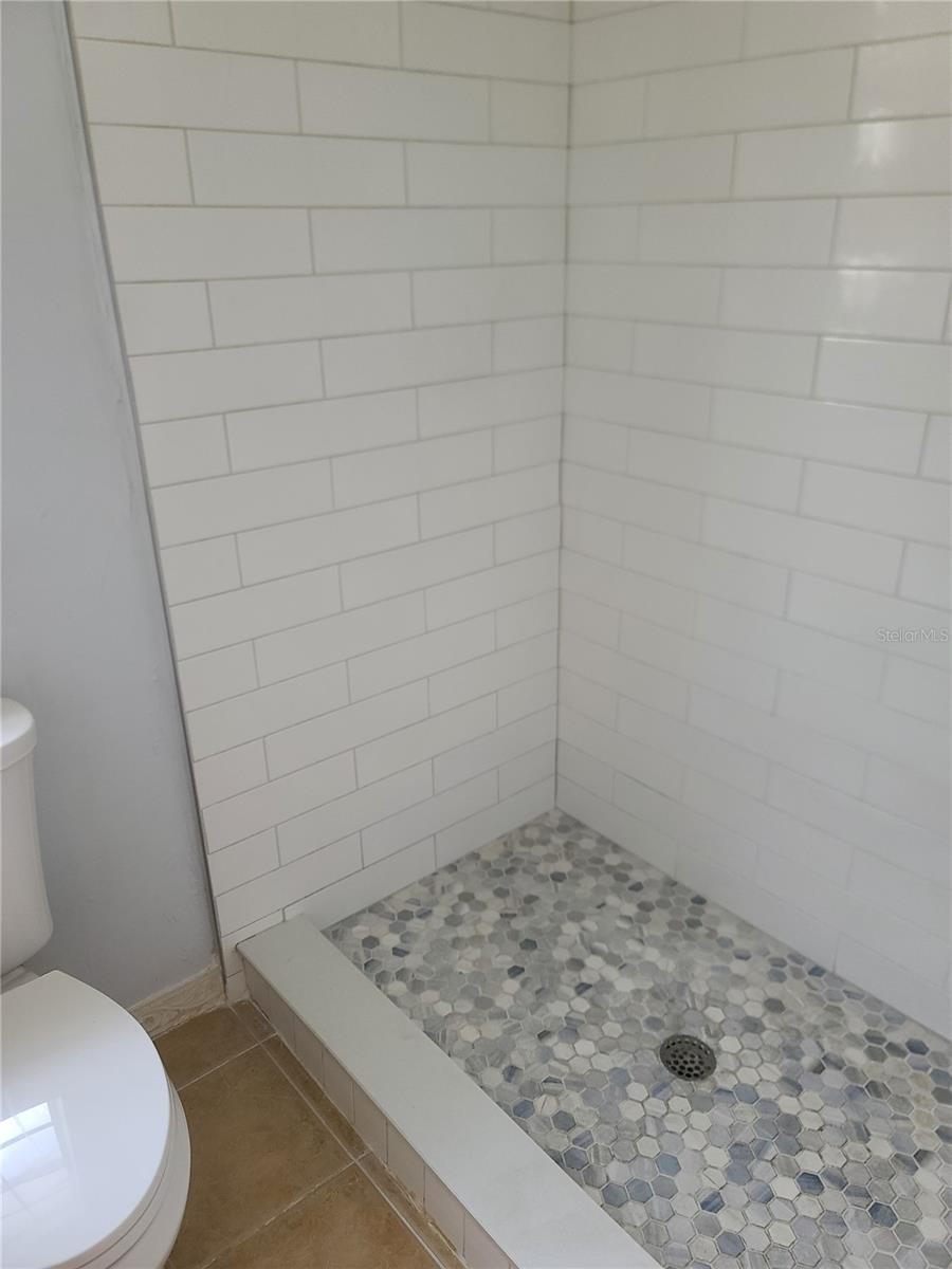 Image 6 of 10 For 4414 Cluster Drive 4414