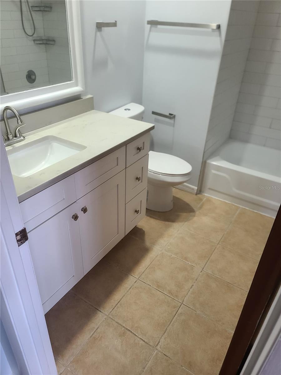 Image 7 of 10 For 4414 Cluster Drive 4414