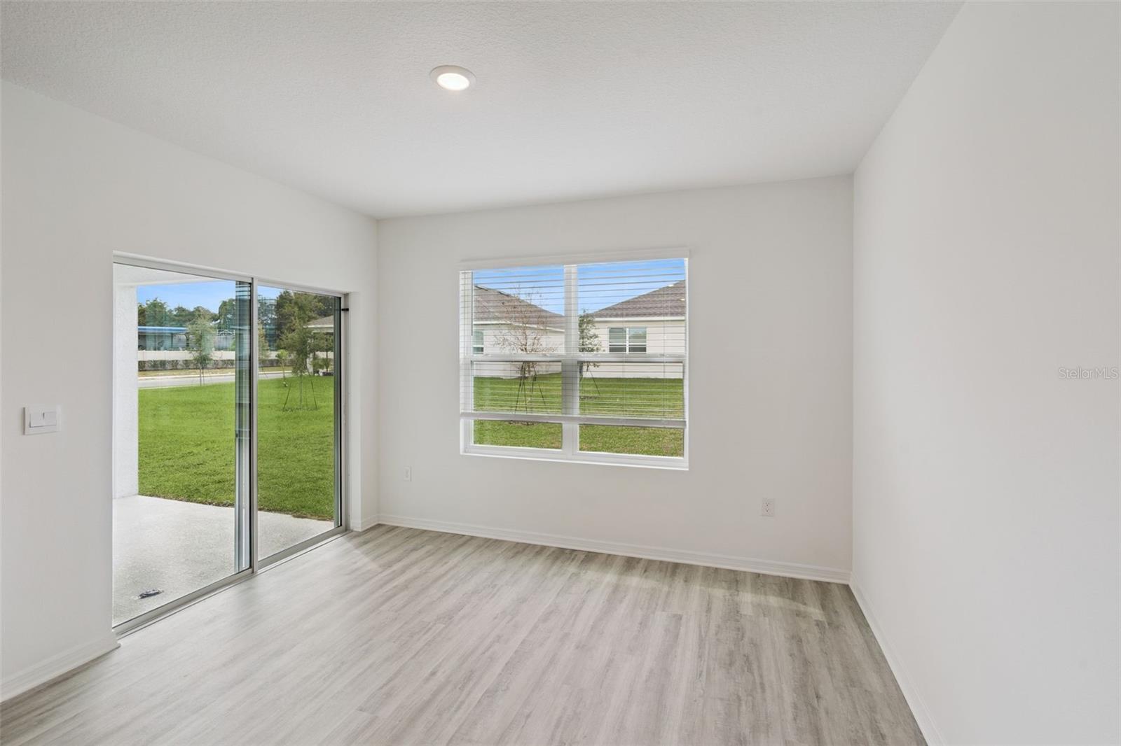 Image 5 of 18 For 3590 Roden Road