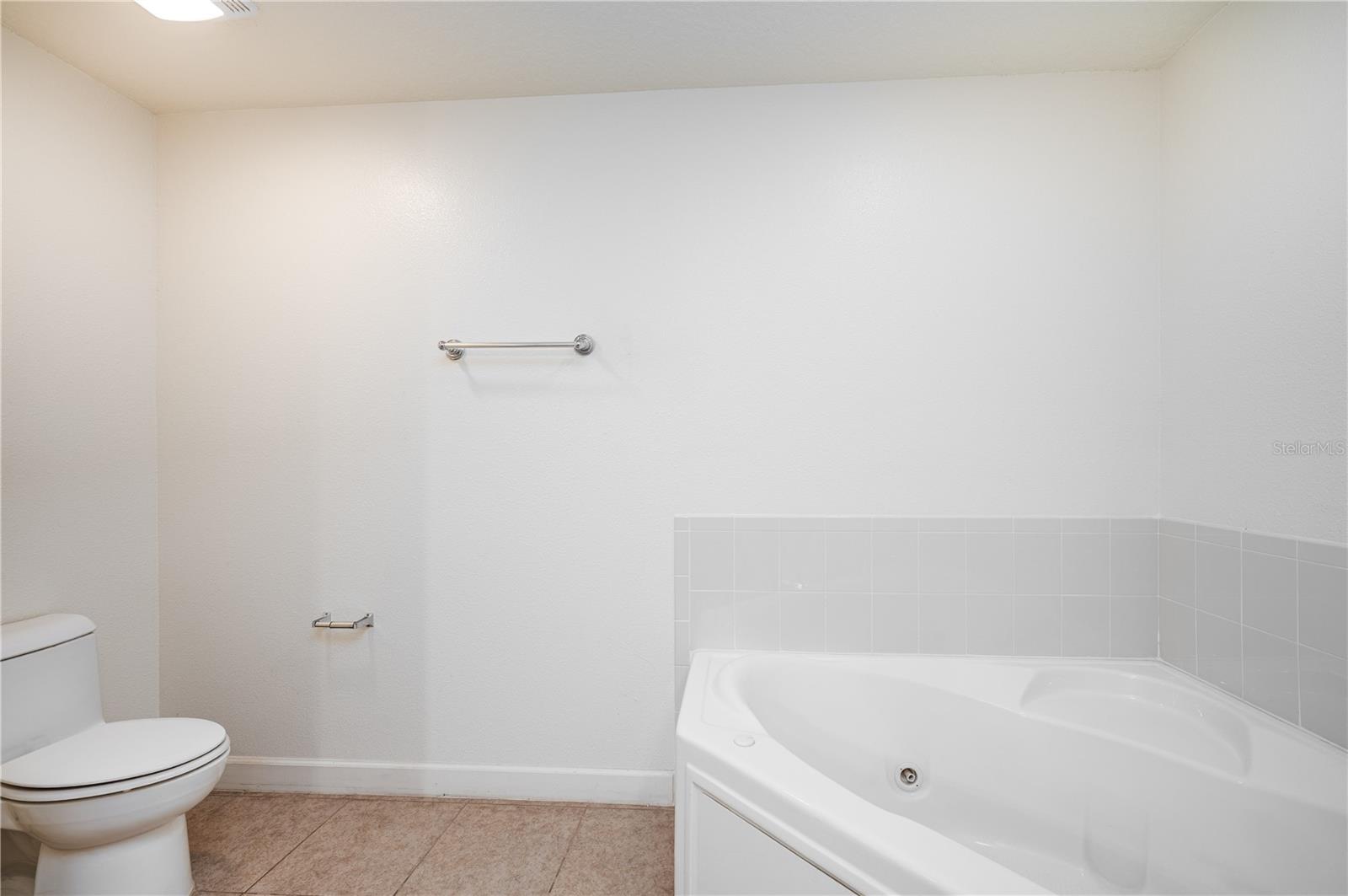 Image 32 of 36 For 6336 Buford Street 203