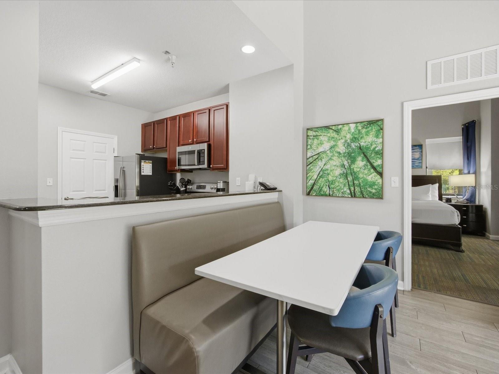 Image 13 of 51 For 14501 Grove Resort Avenue 1114