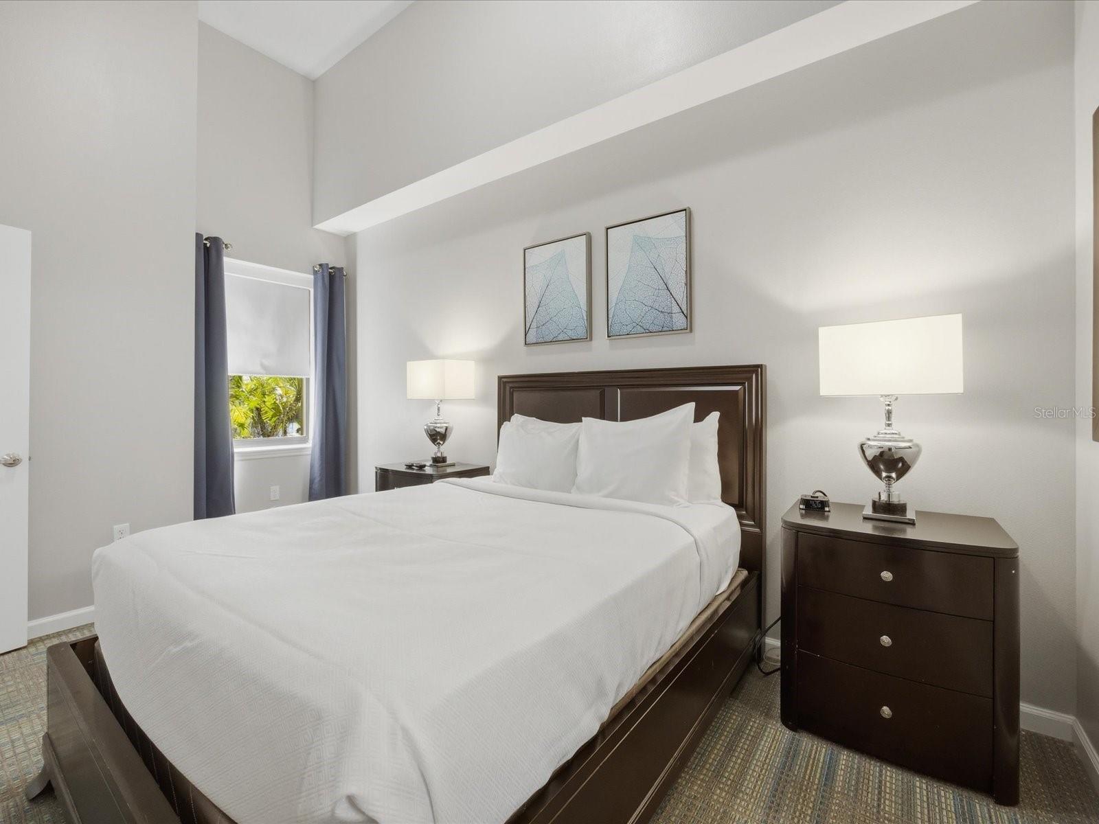 Image 28 of 51 For 14501 Grove Resort Avenue 1114