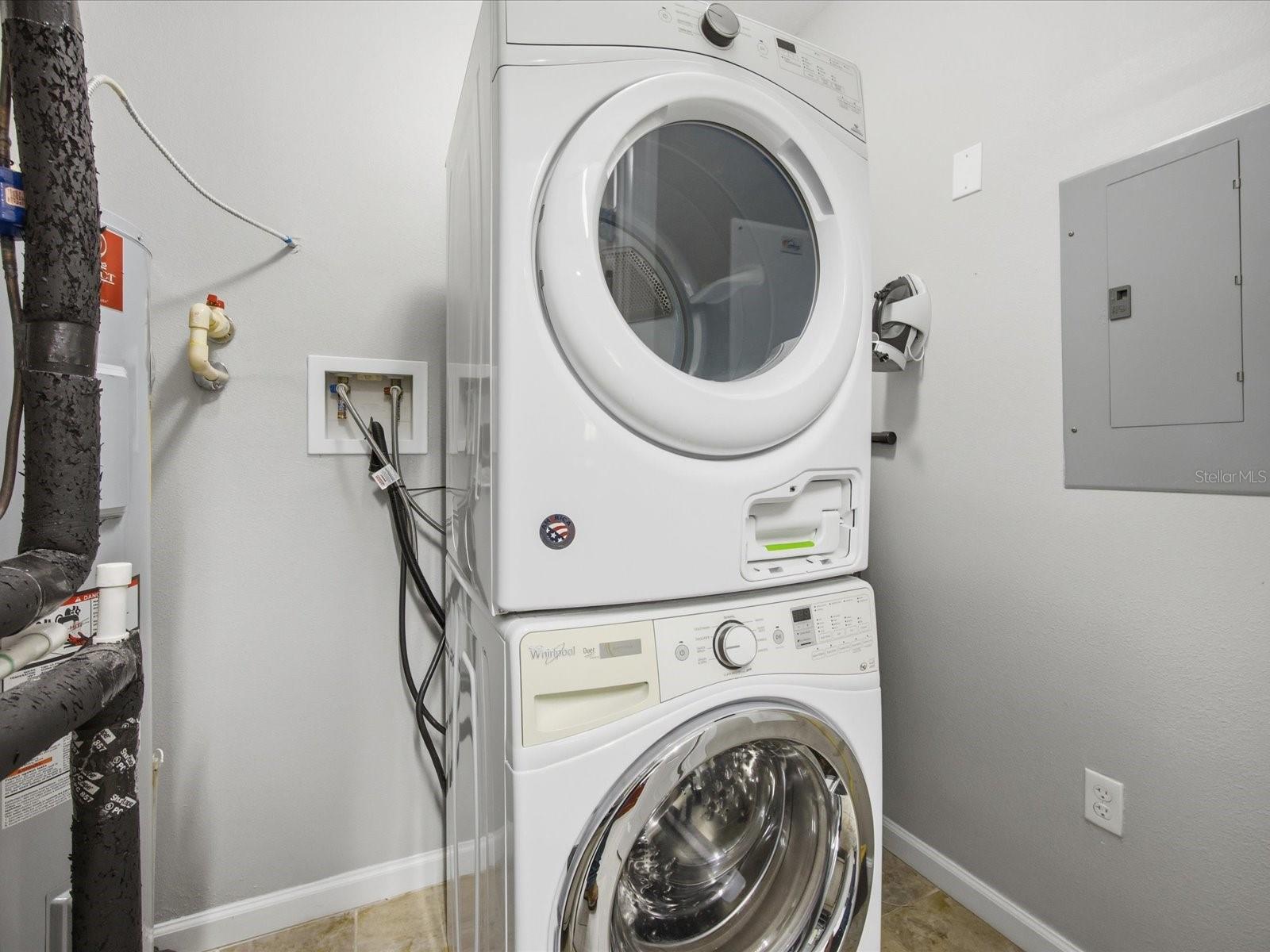 Image 31 of 51 For 14501 Grove Resort Avenue 1114