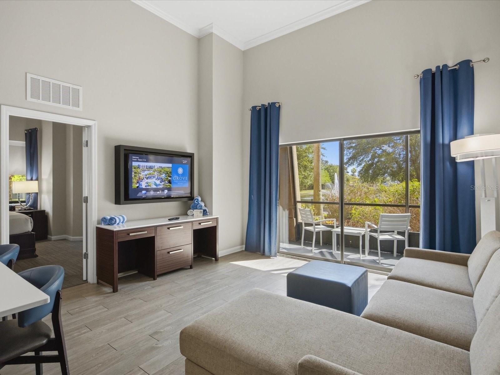 Image 5 of 51 For 14501 Grove Resort Avenue 1114