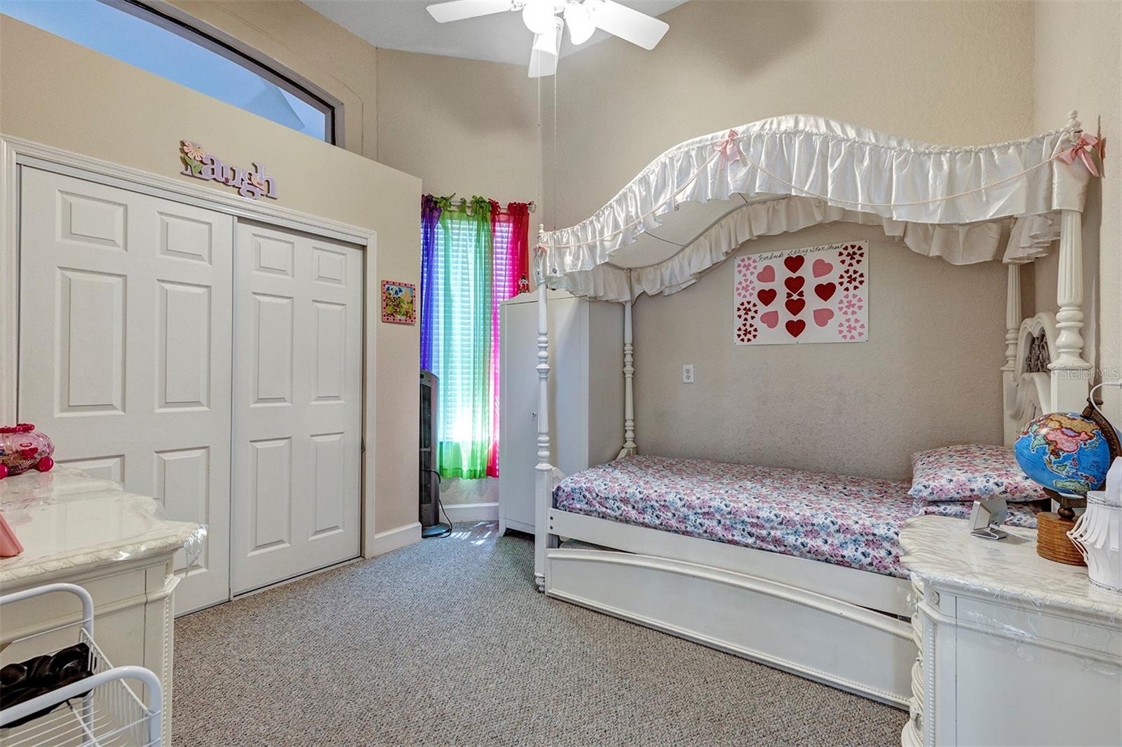 Image 28 of 41 For 13162 Paloma Drive