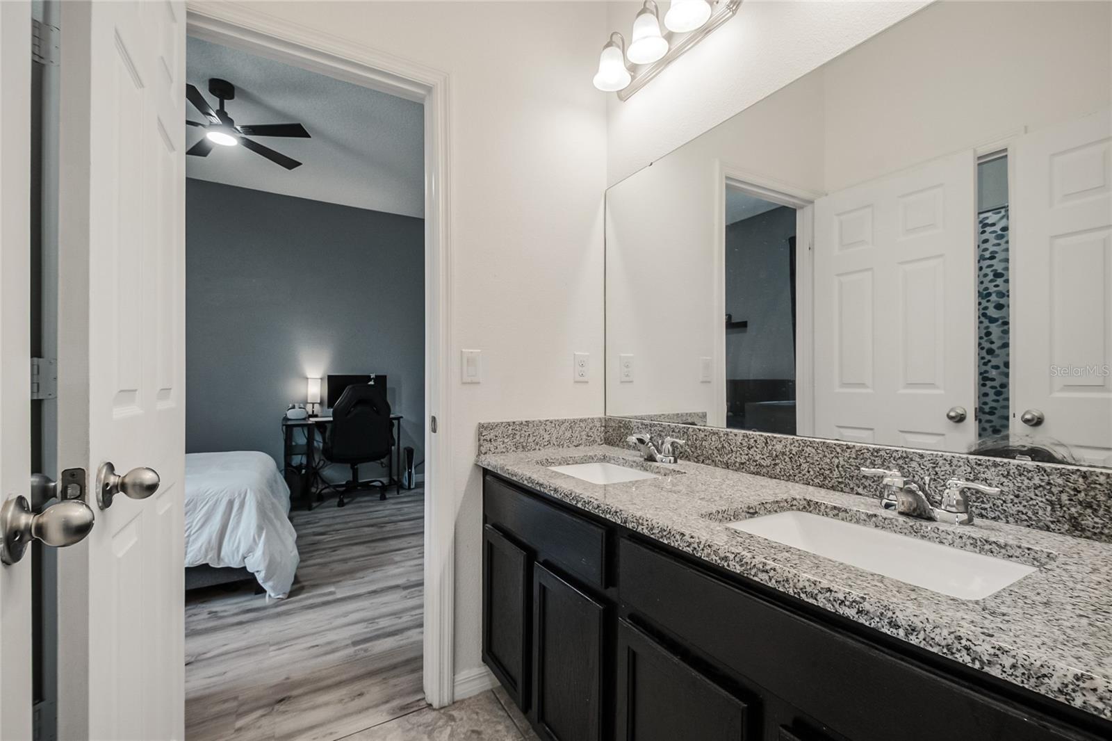 Image 33 of 73 For 1553 Pine Marsh Loop