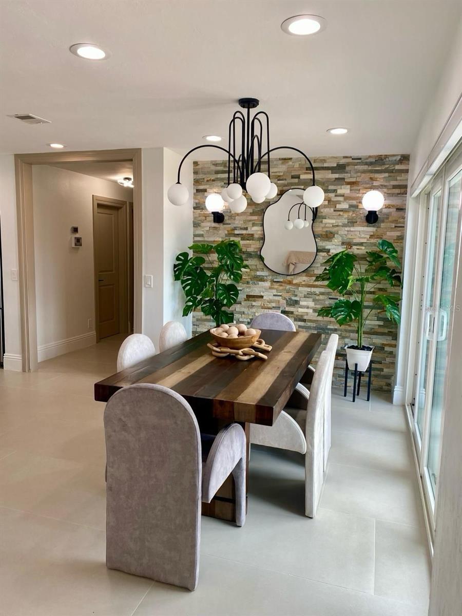 Image 11 of 30 For 808 52nd Street