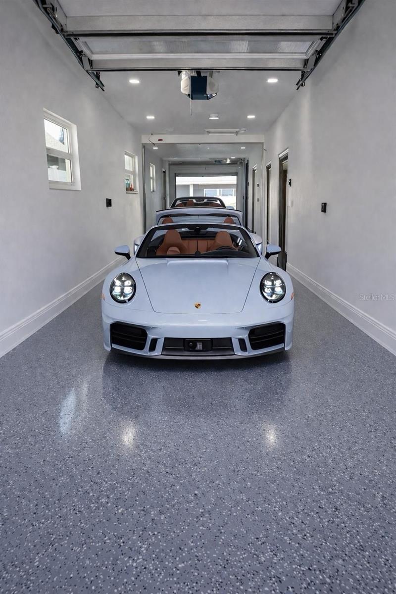 Image 24 of 30 For 808 52nd Street