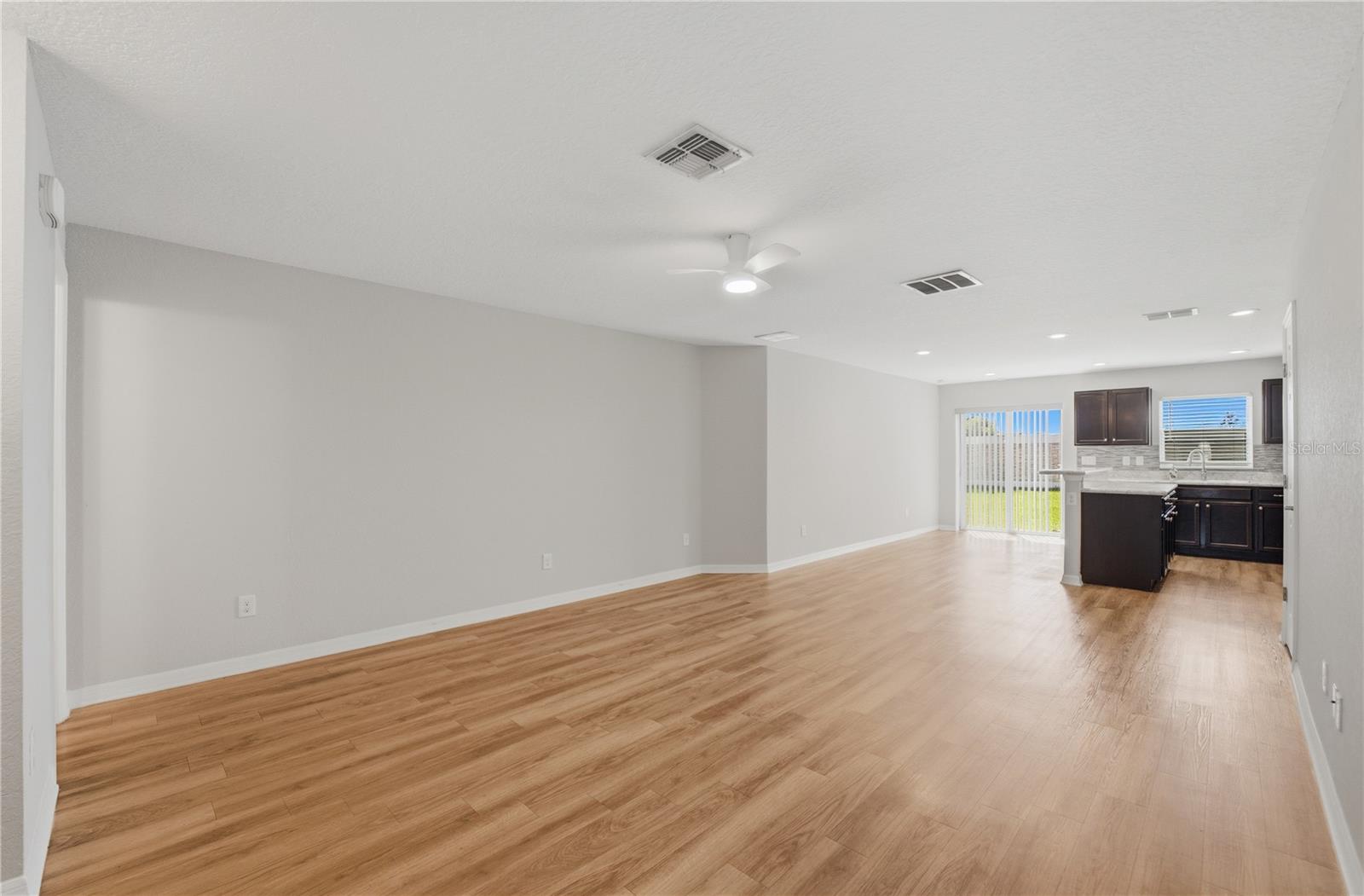 Image 10 of 47 For 4571 Calumet Drive