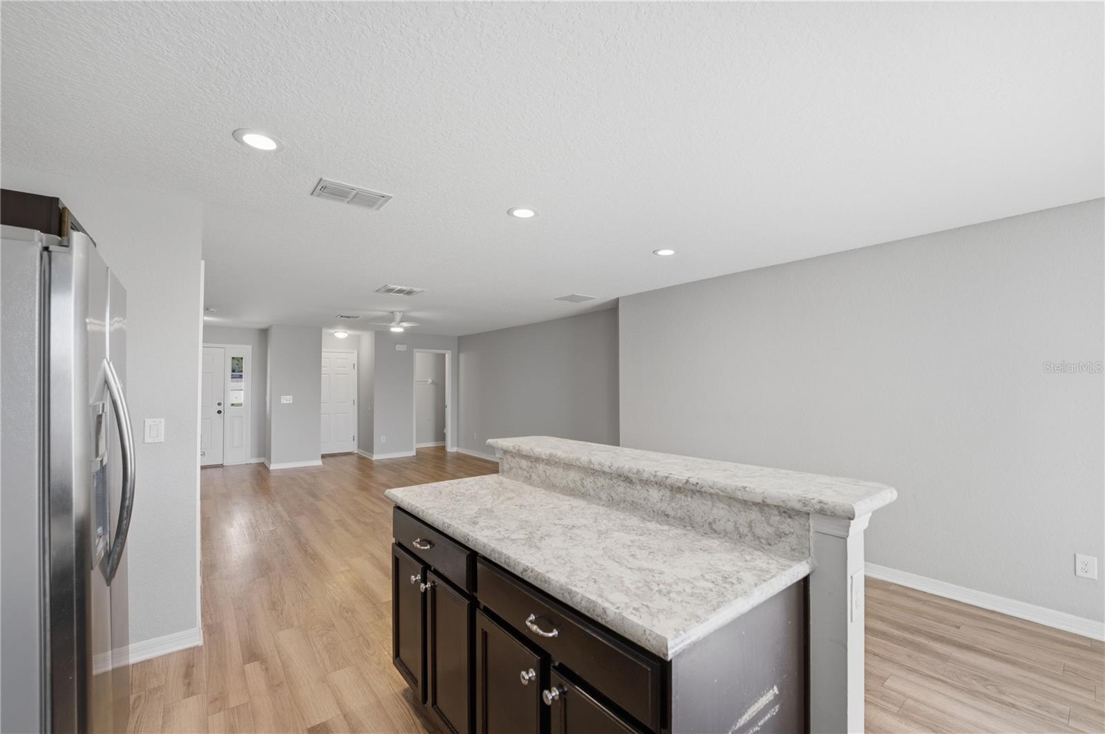 Image 15 of 47 For 4571 Calumet Drive