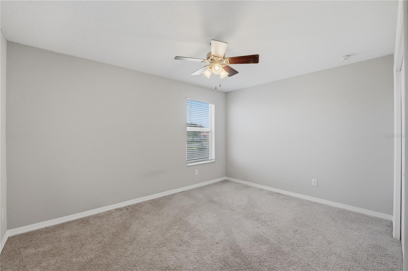 Image 21 of 47 For 4571 Calumet Drive