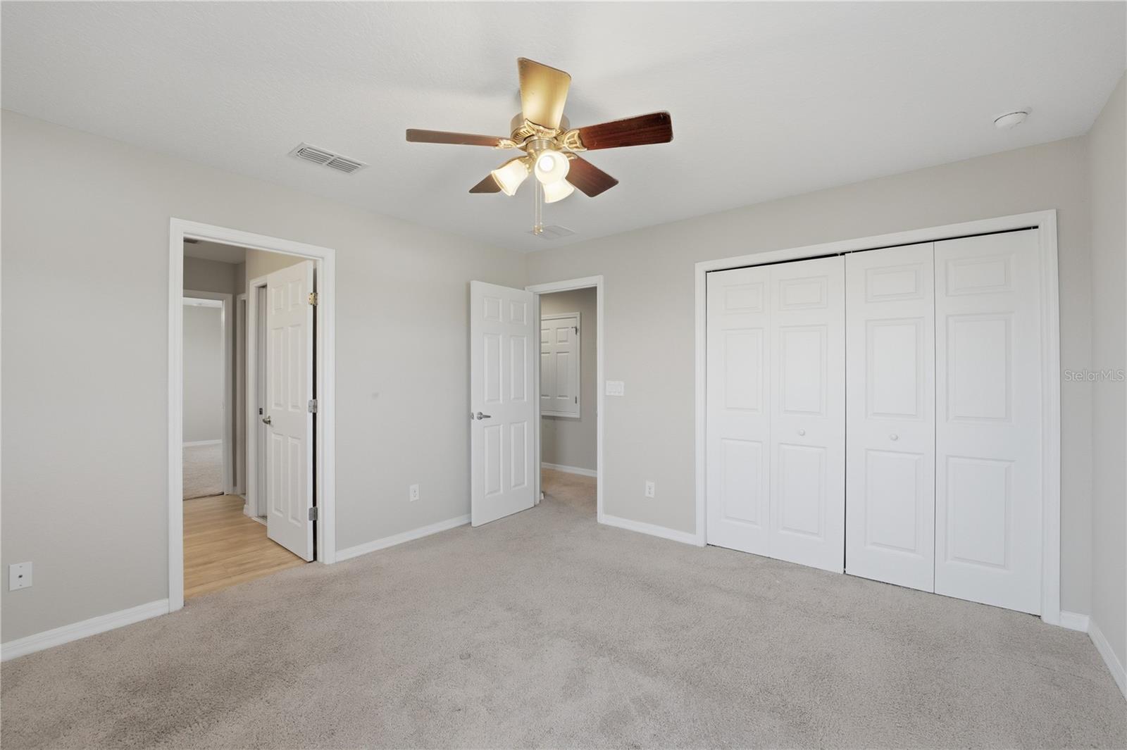 Image 26 of 47 For 4571 Calumet Drive