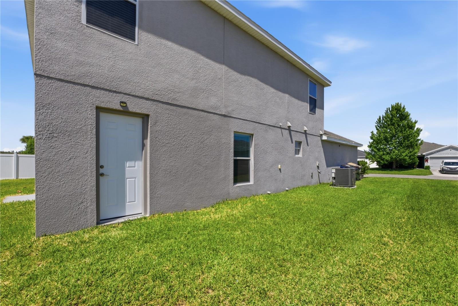 Image 31 of 47 For 4571 Calumet Drive