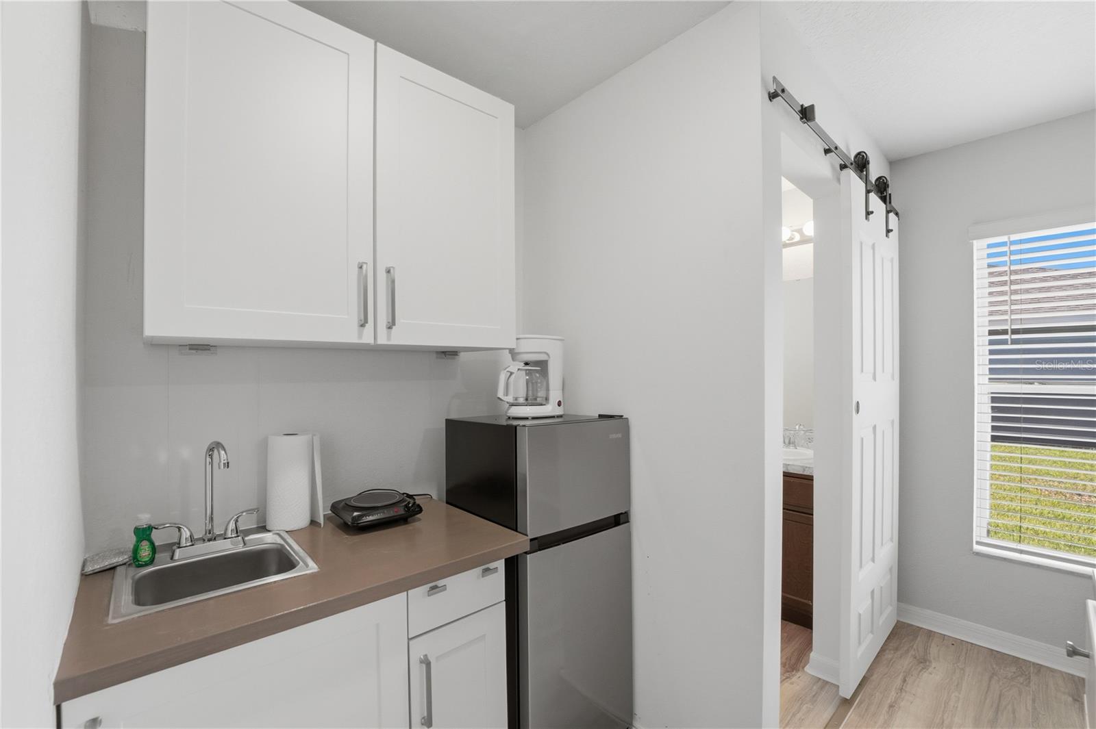 Image 39 of 47 For 4571 Calumet Drive