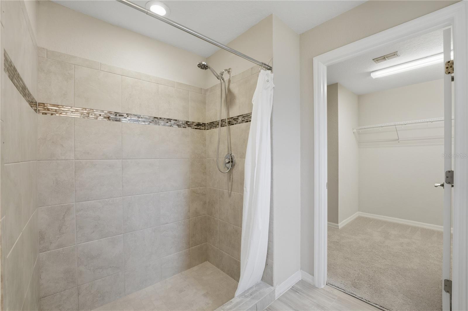 Image 43 of 47 For 4571 Calumet Drive