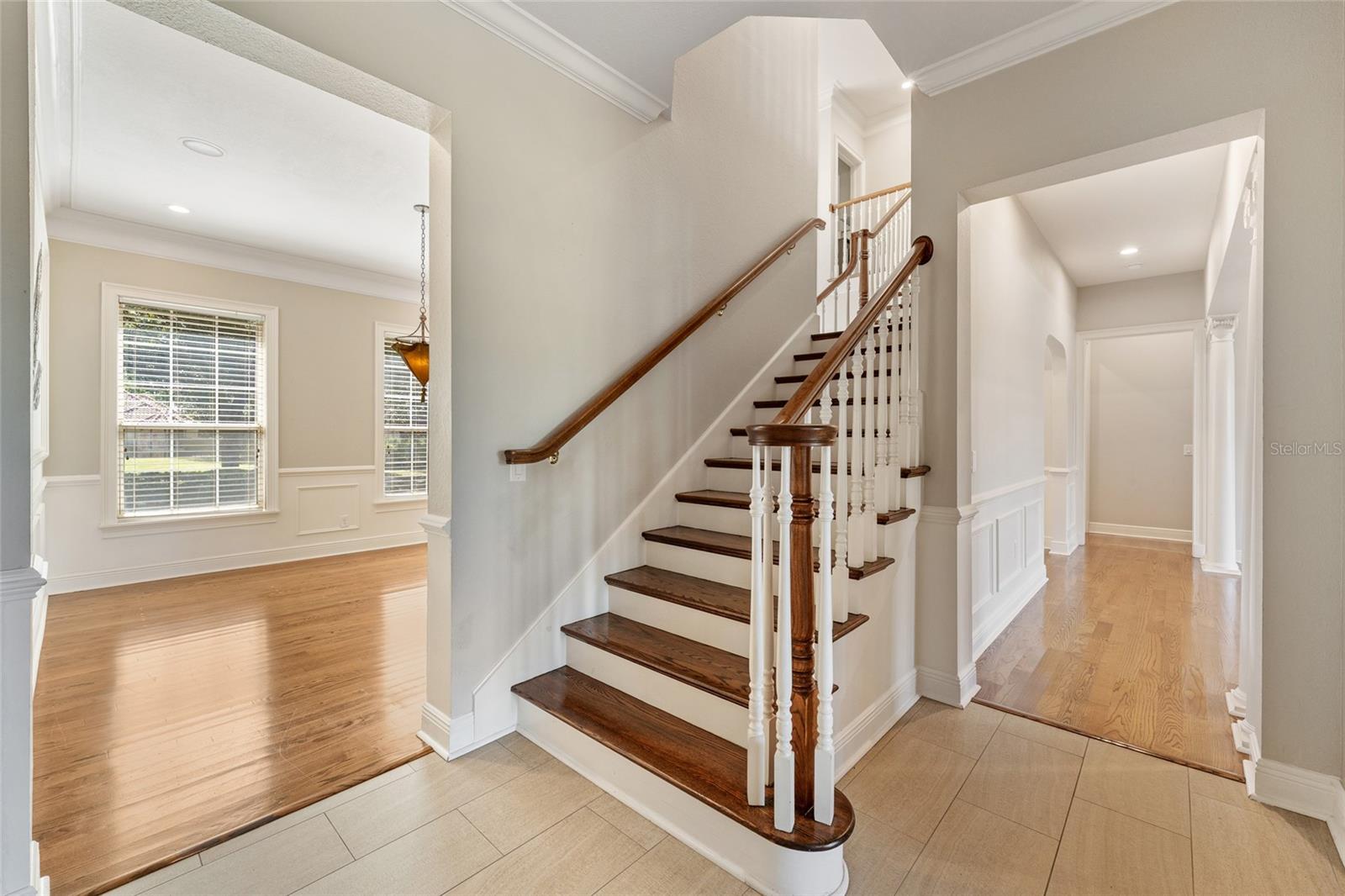 Image 15 of 47 For 6036 Greatwater Dr