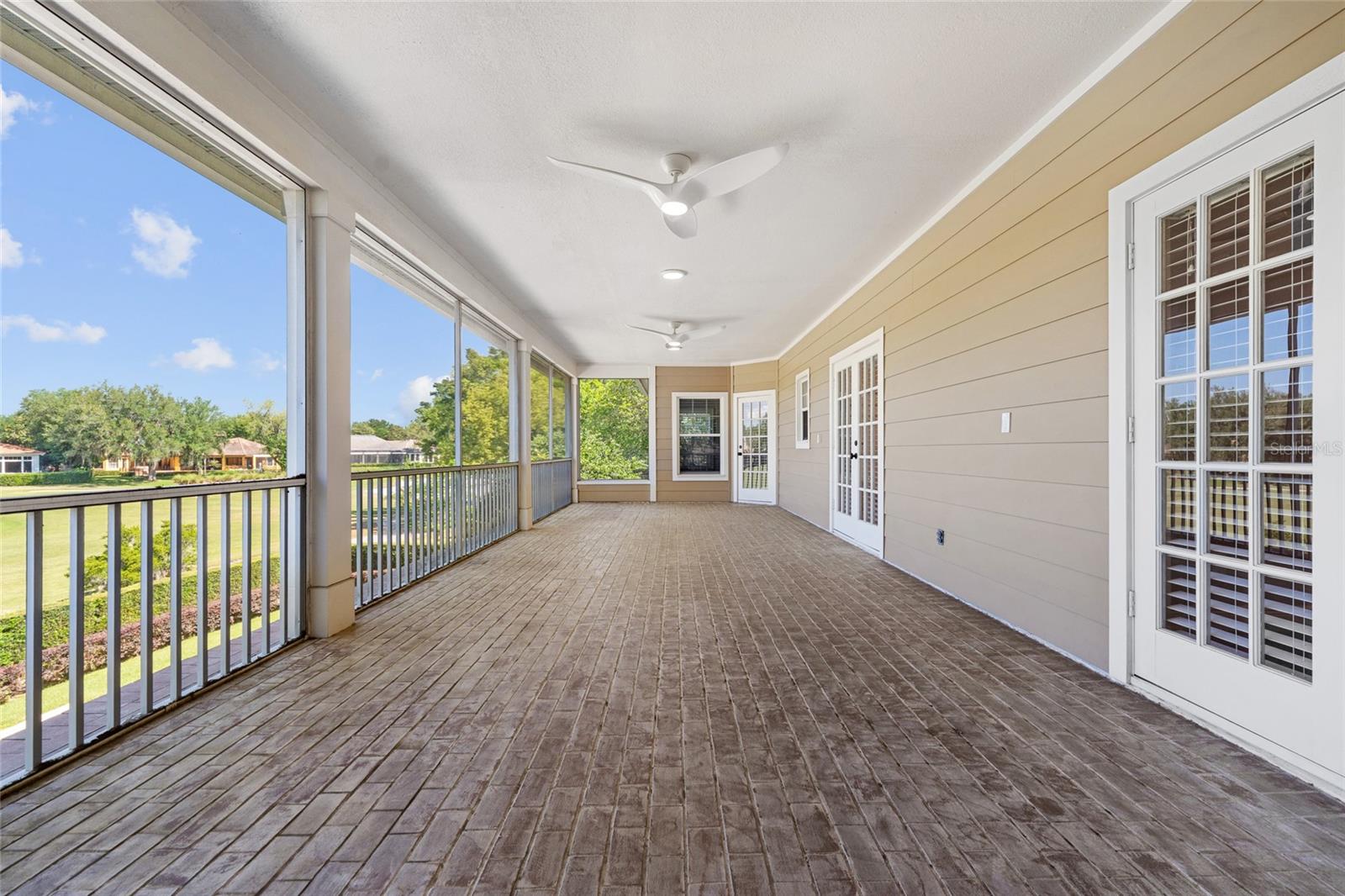 Image 29 of 47 For 6036 Greatwater Dr