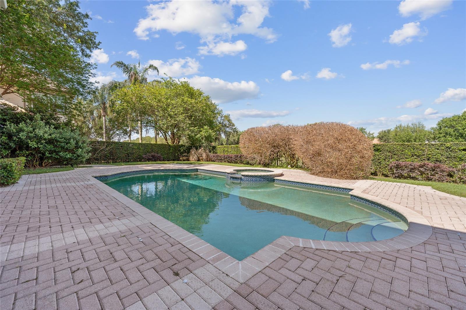 Image 40 of 47 For 6036 Greatwater Dr