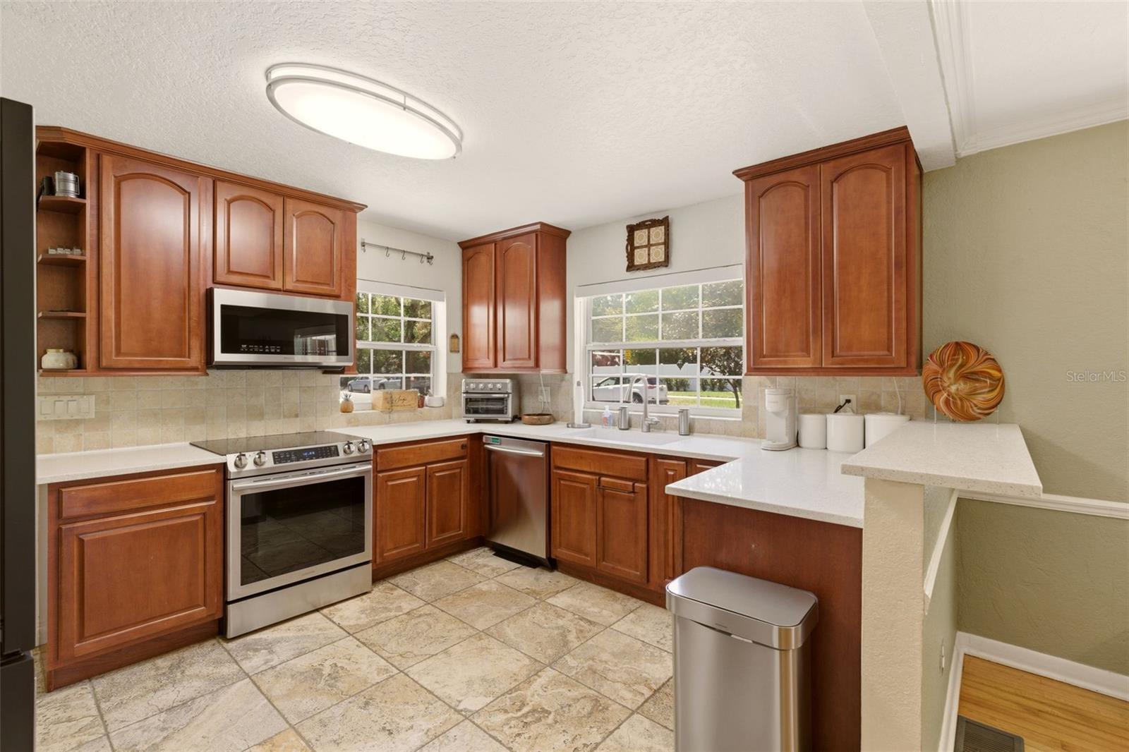 Image 13 of 49 For 1701 Goodrich Avenue