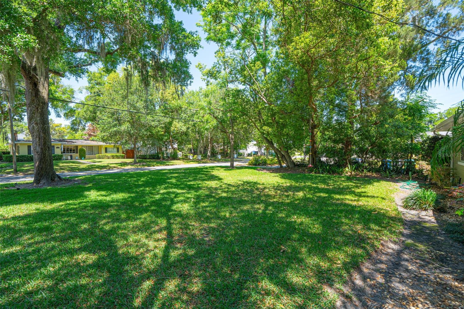 Image 42 of 49 For 1701 Goodrich Avenue