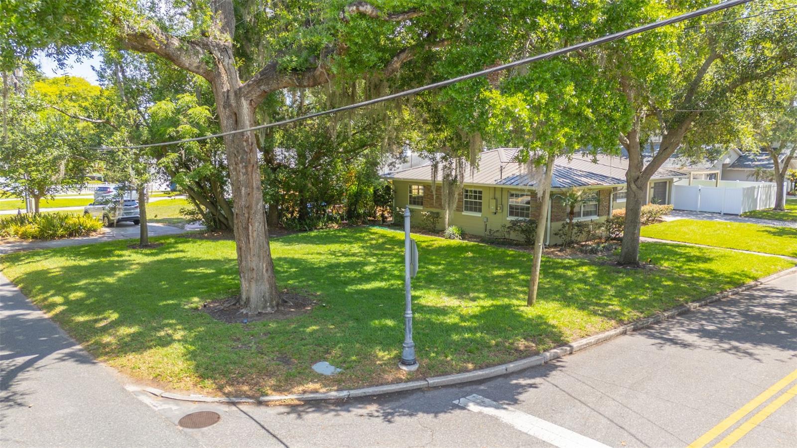Image 44 of 49 For 1701 Goodrich Avenue