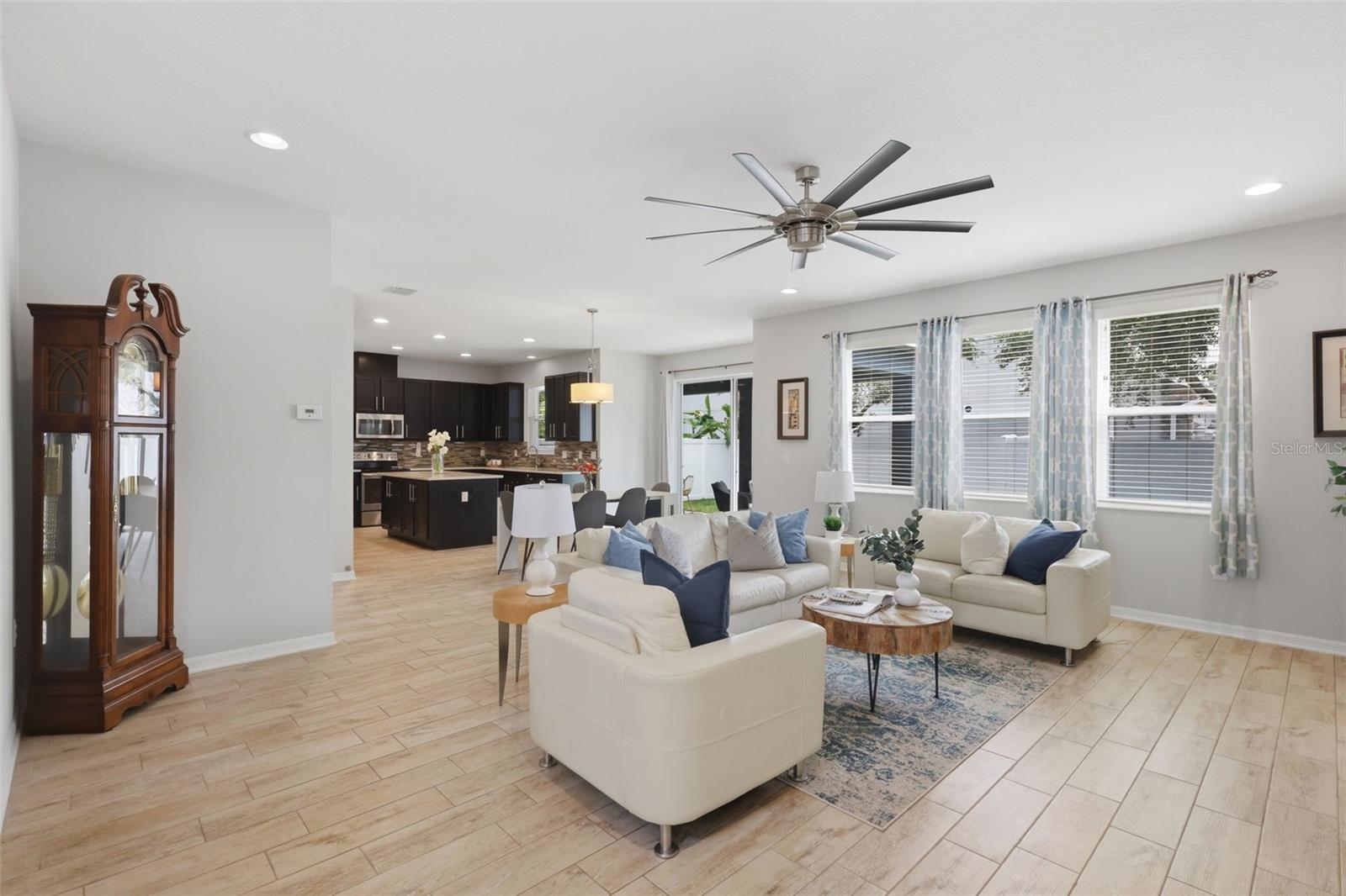 Image 11 of 45 For 2748 Peony Drive