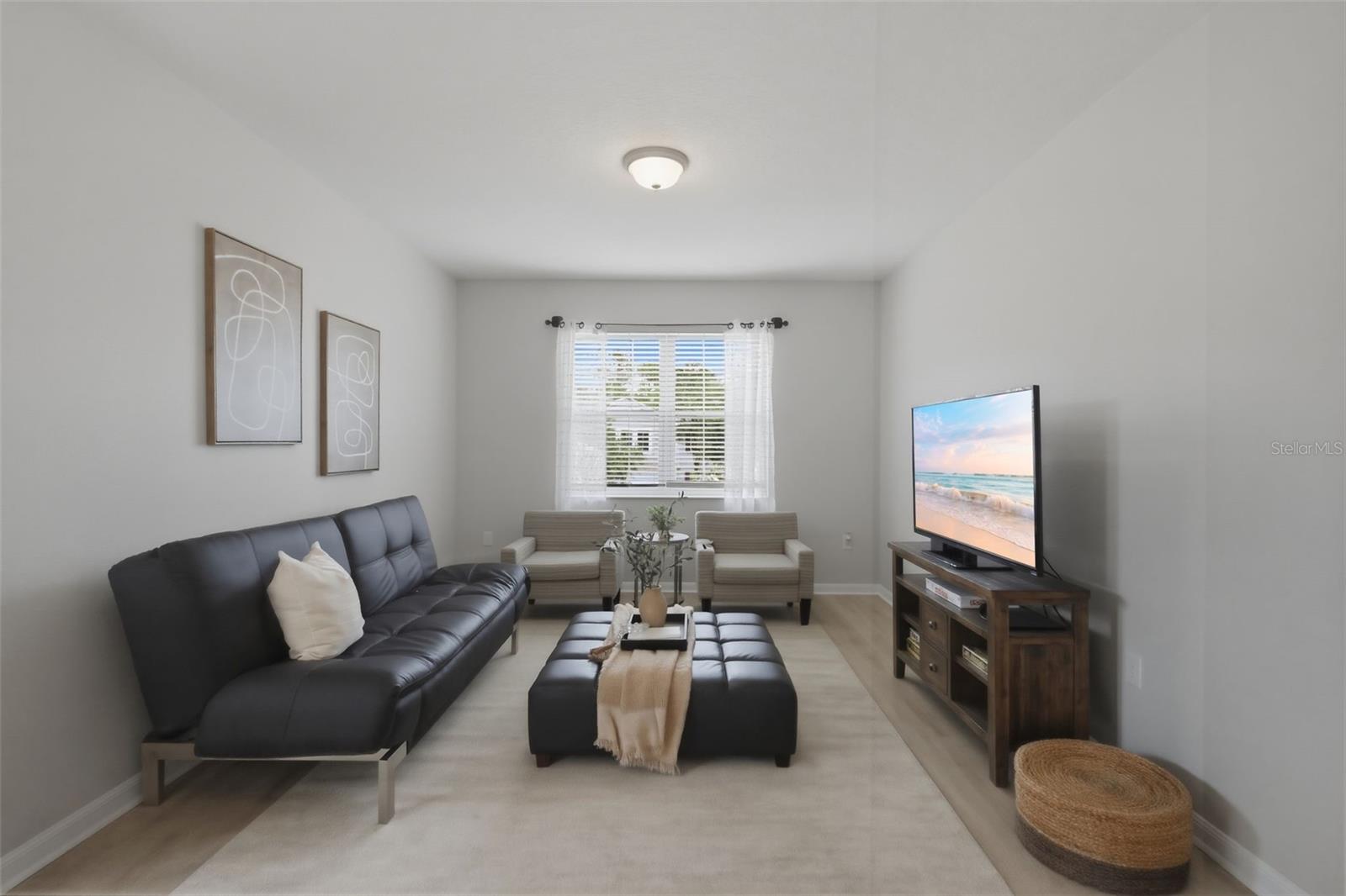 Image 22 of 45 For 2748 Peony Drive