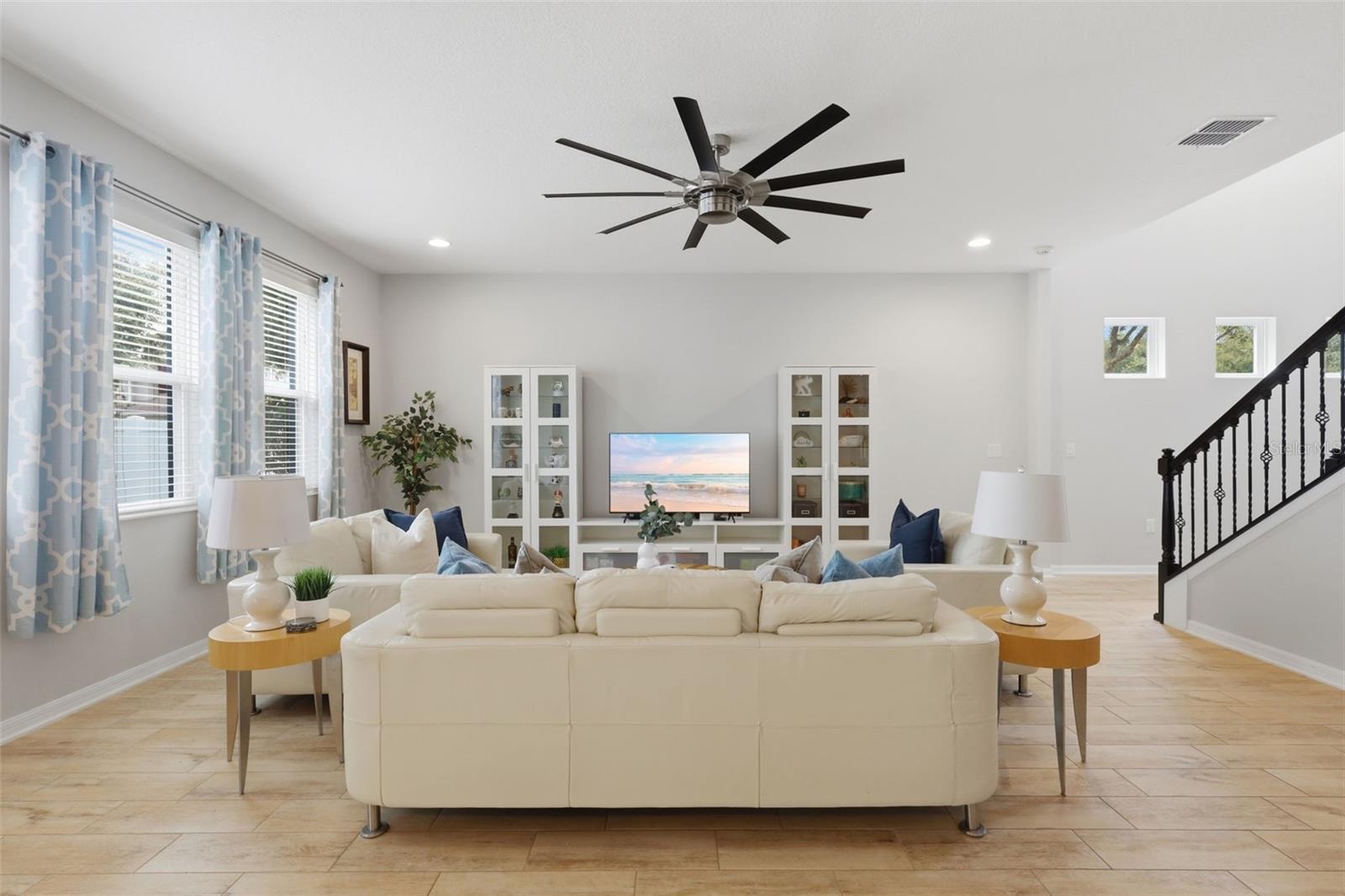 Image 9 of 45 For 2748 Peony Drive