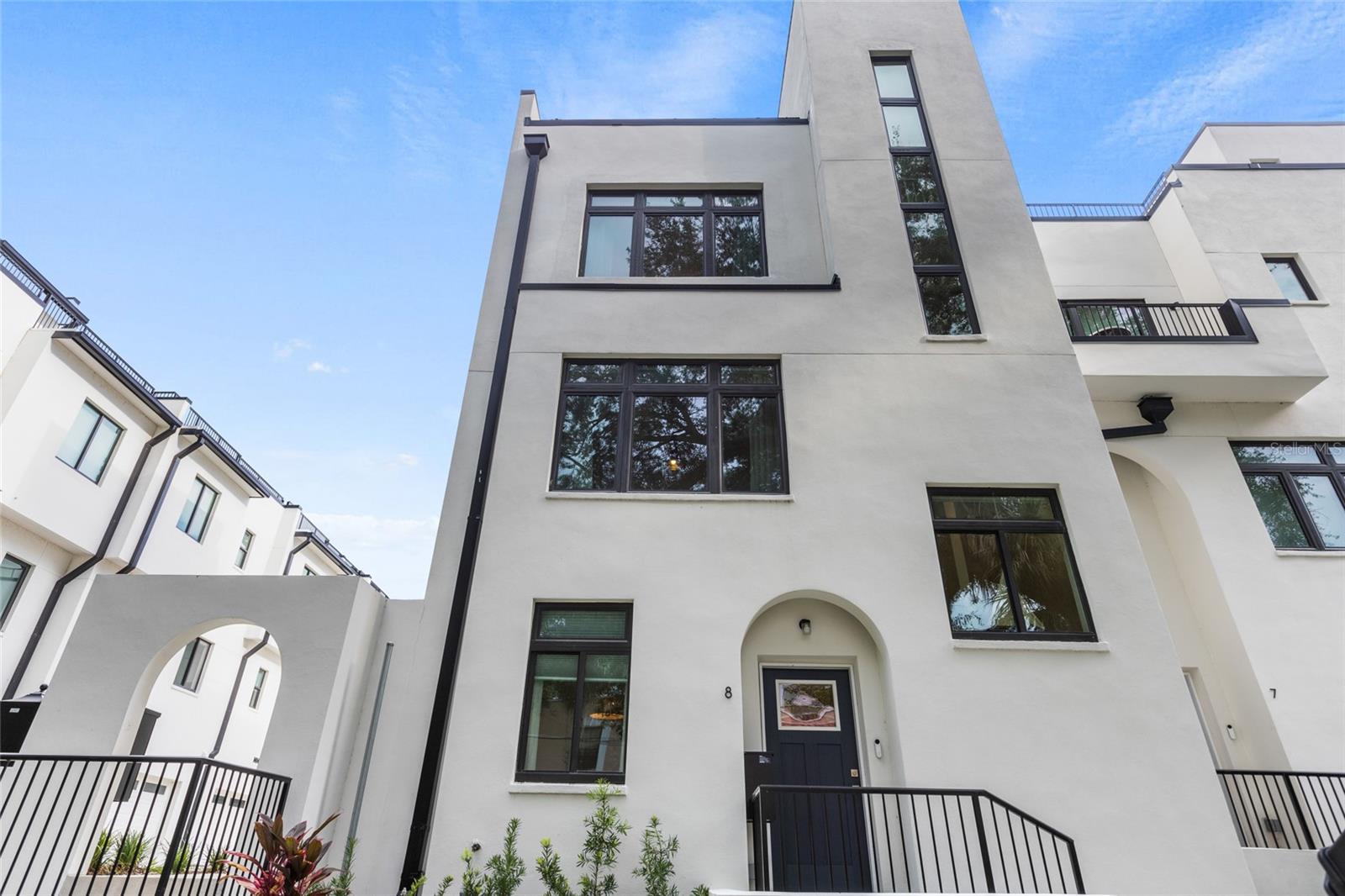 Details for 218 Park Lake Street 8, ORLANDO, FL 32803