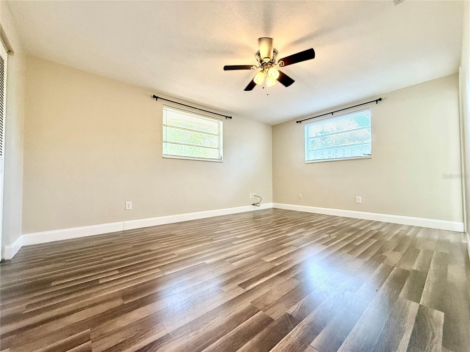 Image 13 of 32 For 1529 Culverhouse Drive