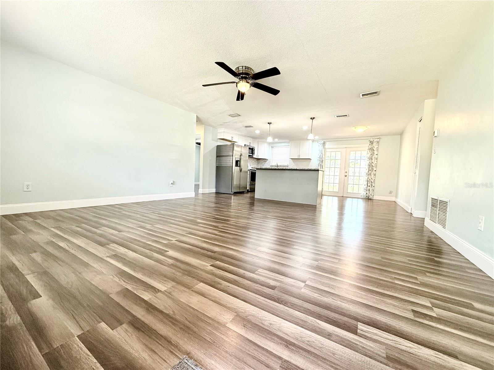 Image 2 of 32 For 1529 Culverhouse Drive