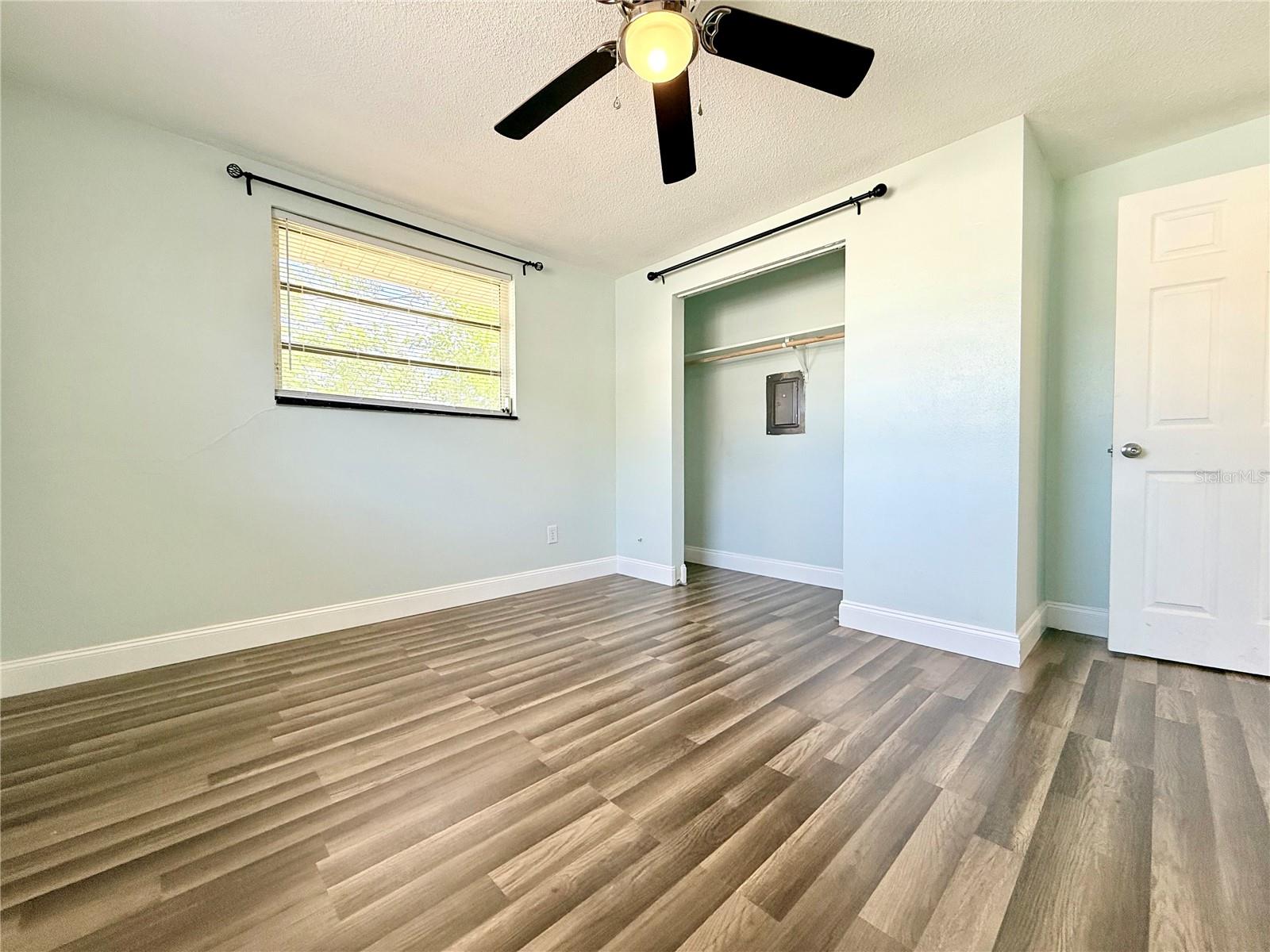 Image 24 of 32 For 1529 Culverhouse Drive