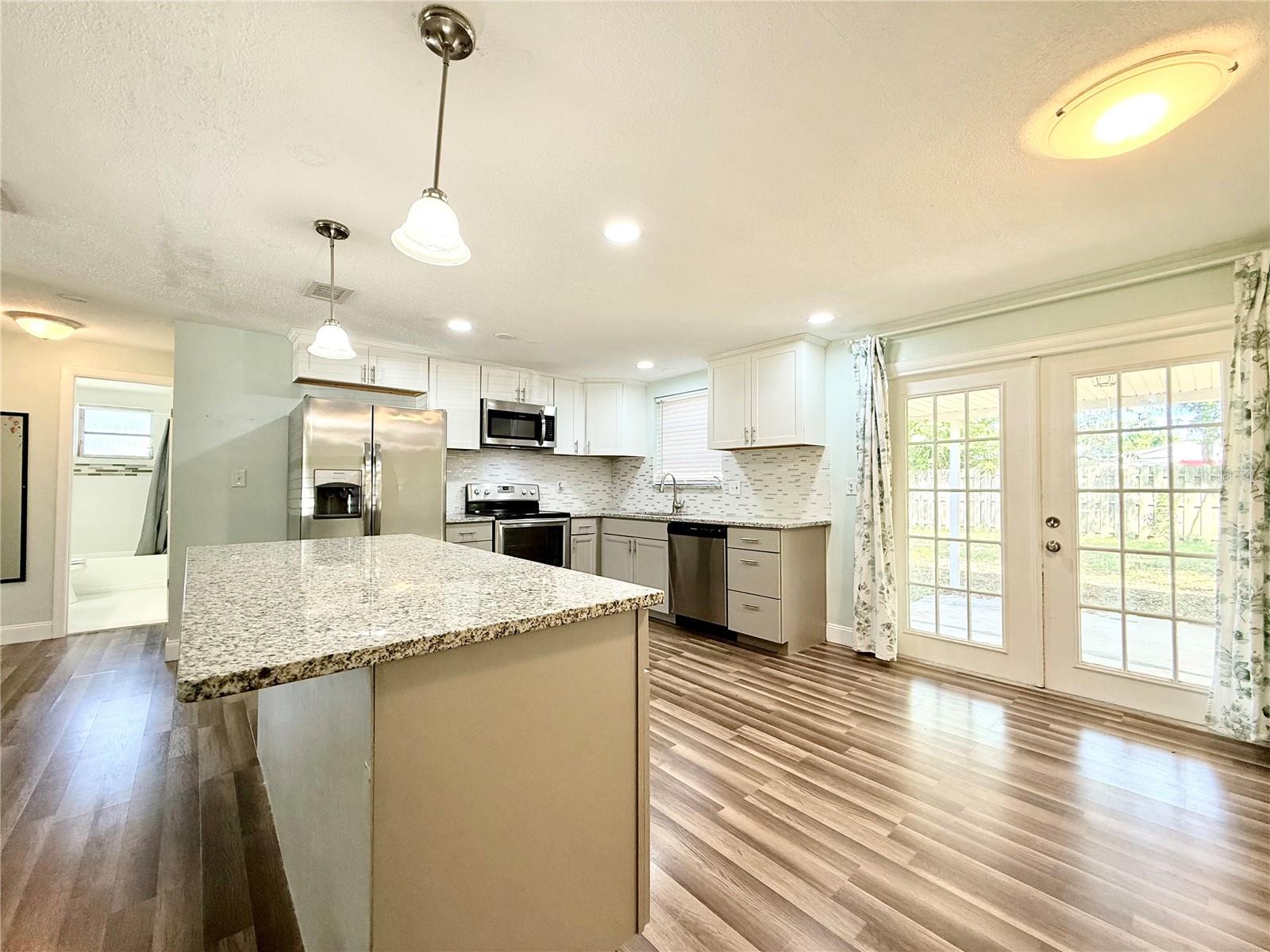 Image 8 of 32 For 1529 Culverhouse Drive