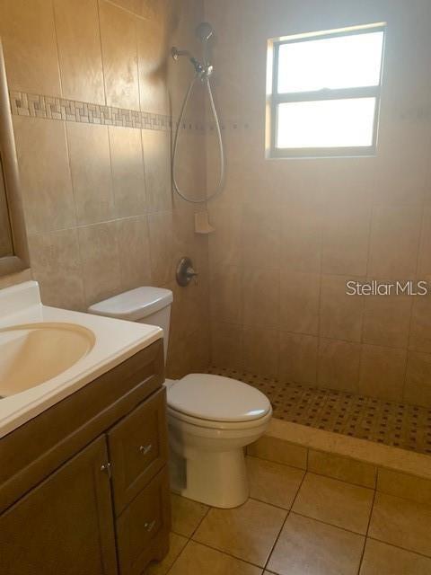 Listing photo id 2 for 312 Blanco Court