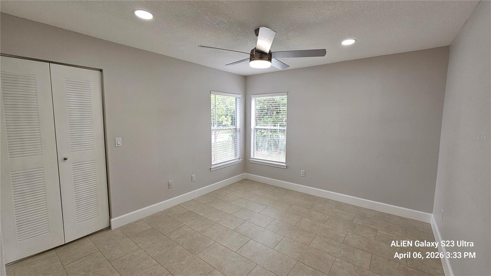 Image 15 of 29 For 2504 Grassy Point Drive 204