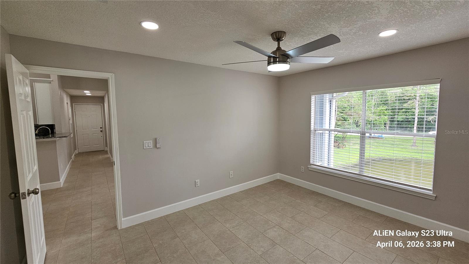 Image 22 of 29 For 2504 Grassy Point Drive 204