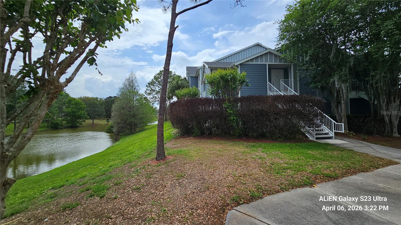 Image 27 of 29 For 2504 Grassy Point Drive 204